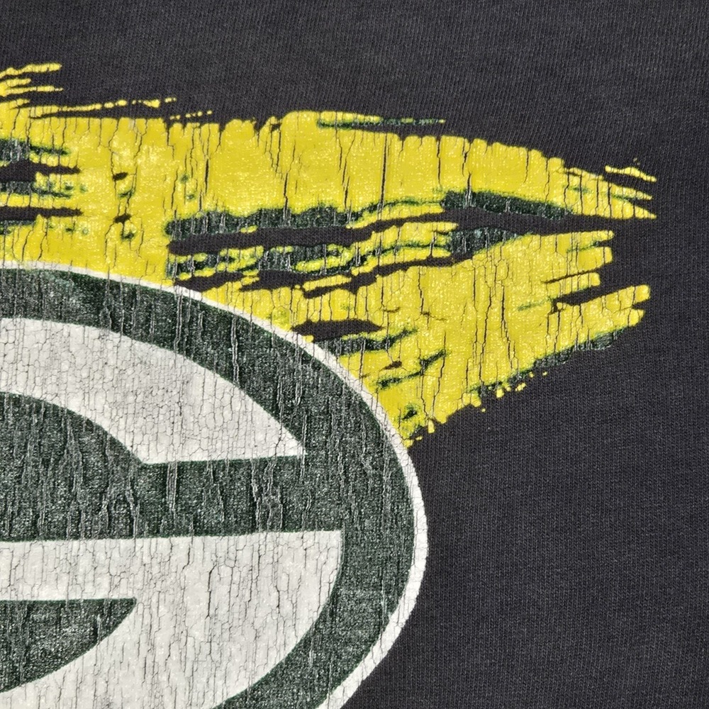 Vintage 90s Green Bay Packers Zubaz T Shirt Mens L USA Made NFL Distressed - Picture 9 of 11